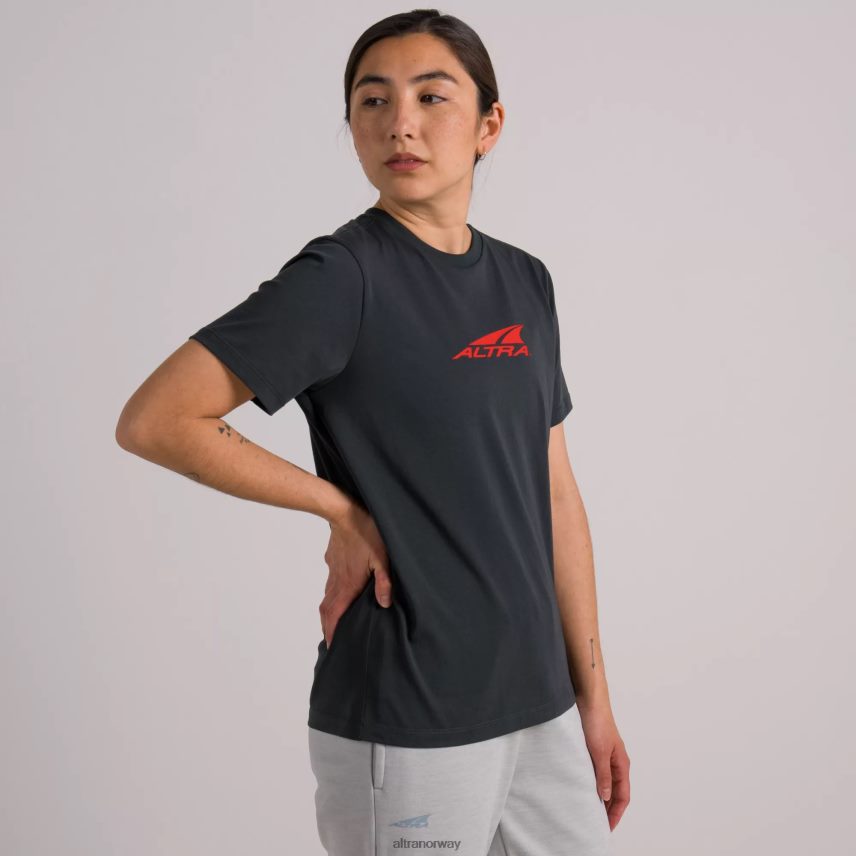 altra norge kvinner hverdags resirkulert tee skog elv svart kvinner BD82B2212